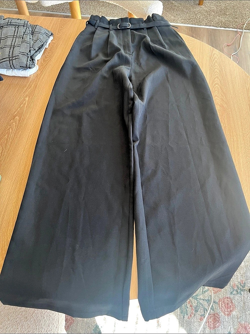 lululemon Wide Leg Pants in Black Size Small